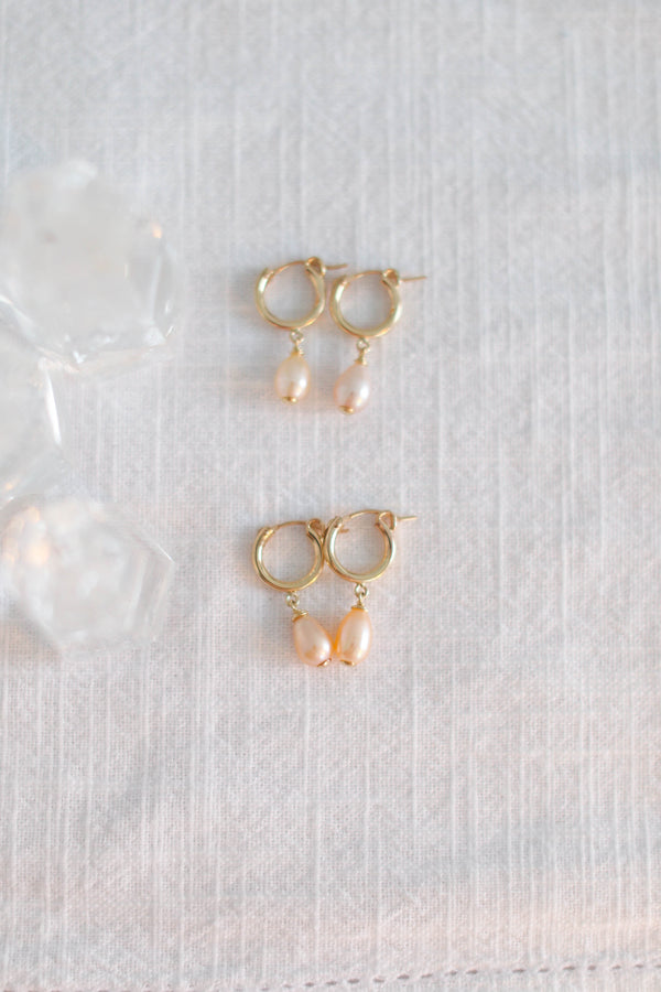 Soft Pink Keshi Pearl Huggies (Silver/Gold)