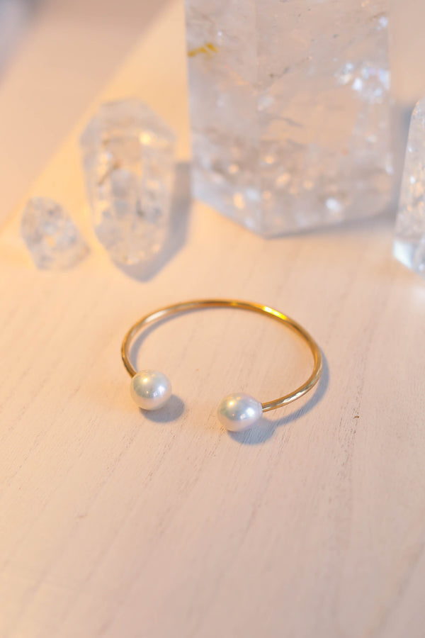 Twin Flame Cuff - White Edison Pearls