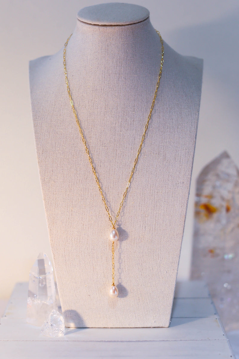 Pink/White Pearl Lover Lariat