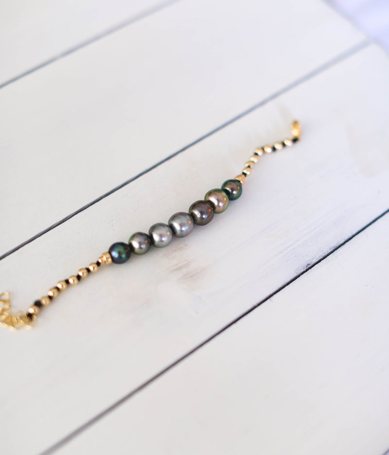 Tahitian Pearl Bracelet x Silk