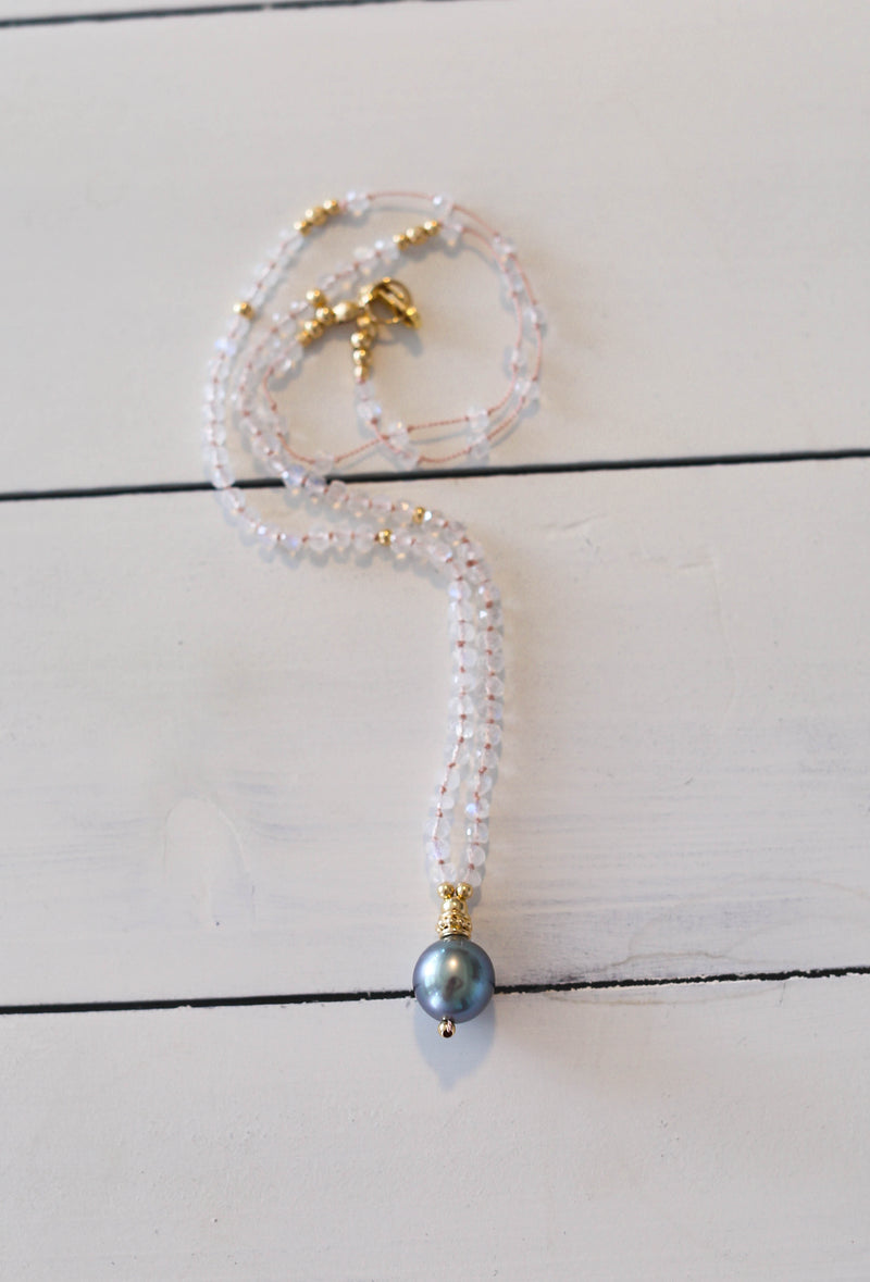 Moonstones + Pearls