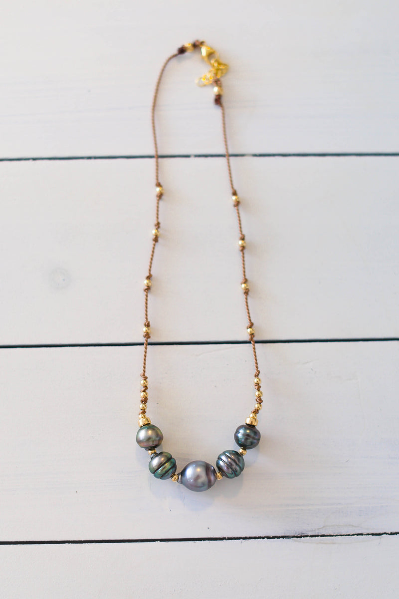 Tahitian Pearrls + Silk