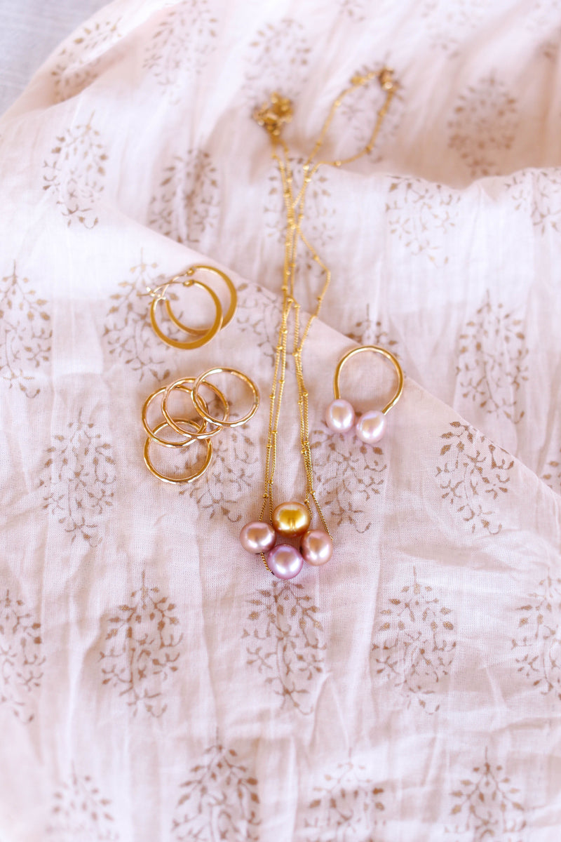 Trois Amours Necklace (Tahitian, South Sea or Pink Edison)